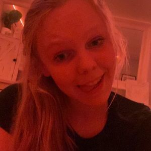 Meet your Posher, Kaylee